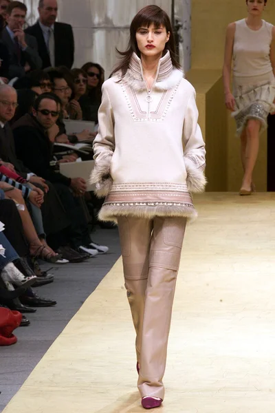 Look 45